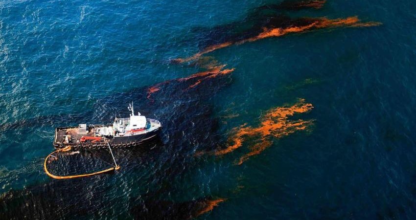 تصویر از منشاء آلودگی نفتی خزر کجاست؟