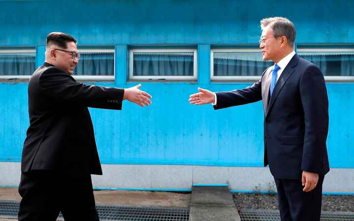 تصویر از مذاکرات تاریخی رهبر کره شمالی با رئیس جمهور کره شمالی