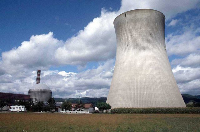 تصویر از نخستین رزمایش ضد تروریستی ژاپن در نیروگاه هسته‌ای اهیم