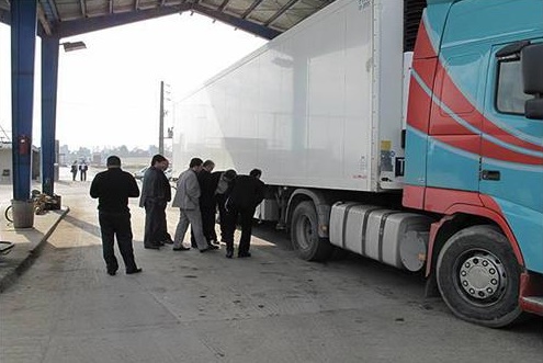 تصویر از قاچاق سوخت کاهش یافت