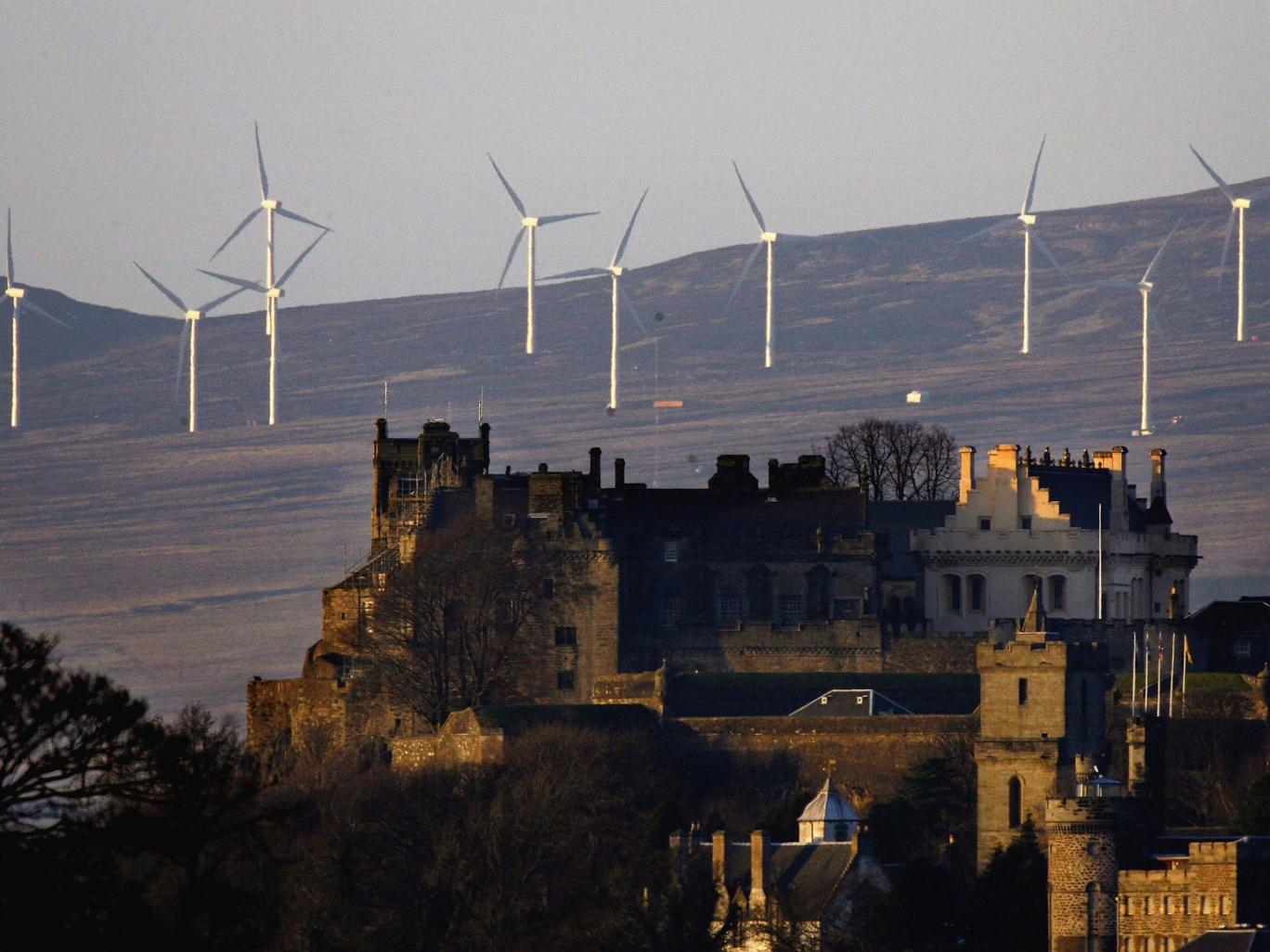 تصویر از رکورد تولید برق بادی اسکاتلند شکست