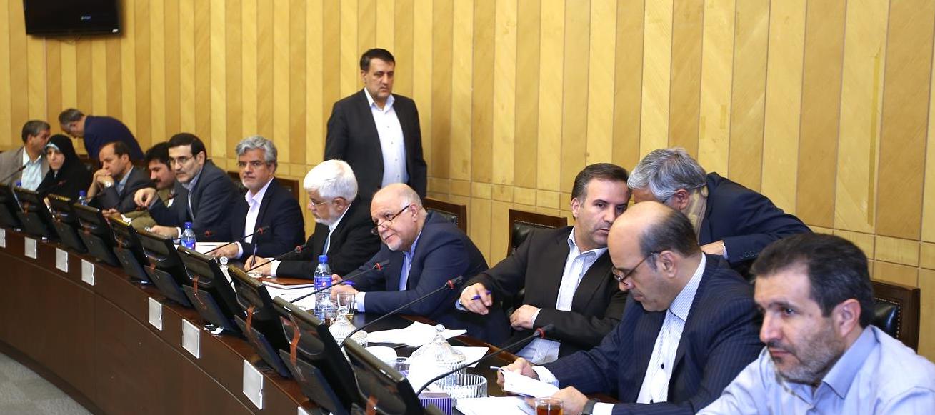 تصویر از اصرار داشتم شخص دیگری بیاید