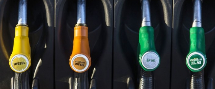 تصویر از یک قانون 97ساله، عامل افزایش قیمت بنزین آمریکا
