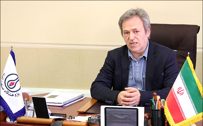 تصویر از ازدیاد برداشت از ٢ میدان نفتی در دستور کار قرار گرفت