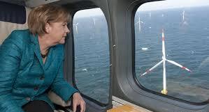 تصویر از سونامی ژاپن ژرمن‌ها را از خواب بیدار کرد