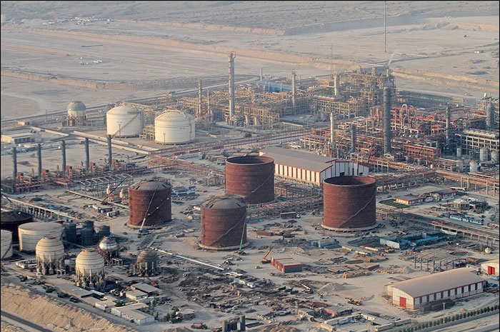 تصویر از هلدینگ خلیج فارس، نفت و گاز پارسیان و ساتا طلسم دماوند را شکستند