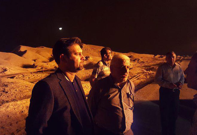 تصویر از بسیج همه امکانات برای مهار آتش دکل رگ سفید