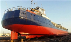 تصویر از تعمیرات اساسی شناور 3000 تنی «اهورا»