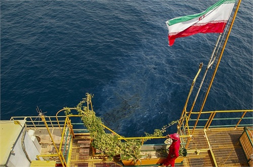 تصویر از کلیات بسته سرمایه‌گذاری، نگهداشت و افزایش تولید نفت