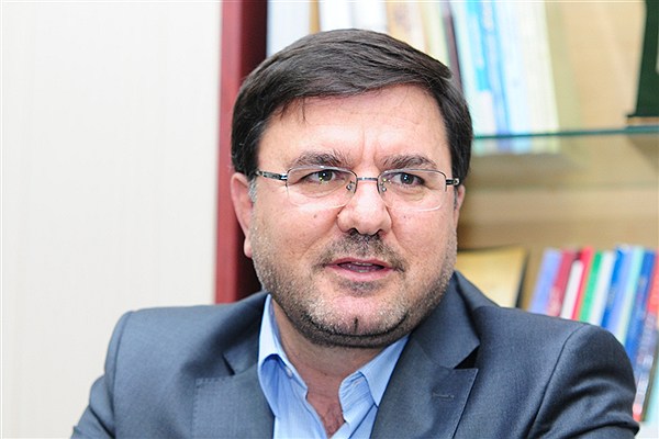 تصویر از ایران با تهدید به هیچ کشور یا شرکتی پروژه نفتی یا گازی نمی‌دهد