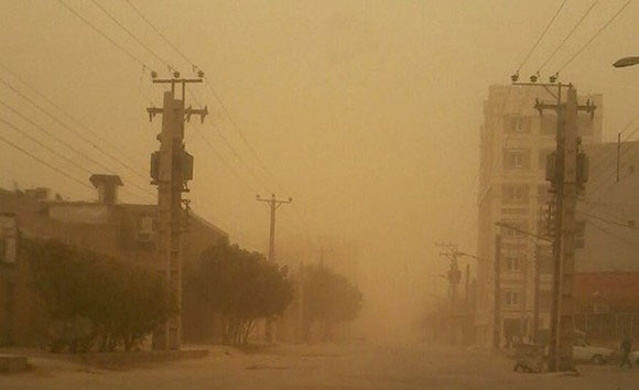 تصویر از چرا برق در اهواز قطع شد؟