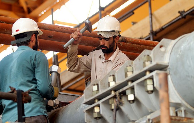 تصویر از حداقل اضافه شایستگی پرداختی به کارکنان نفت رکورد زد