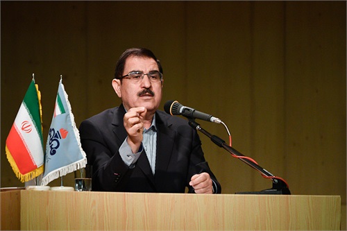 تصویر از محافظت شرکت ملی صنایع پتروشیمی از بخش خصوصی