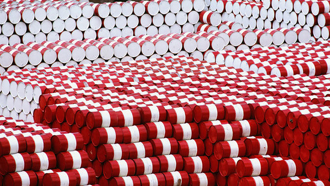 تصویر از رستاخیر نفتی دیگری در سال 2018 با برخورد شیل و اوپک