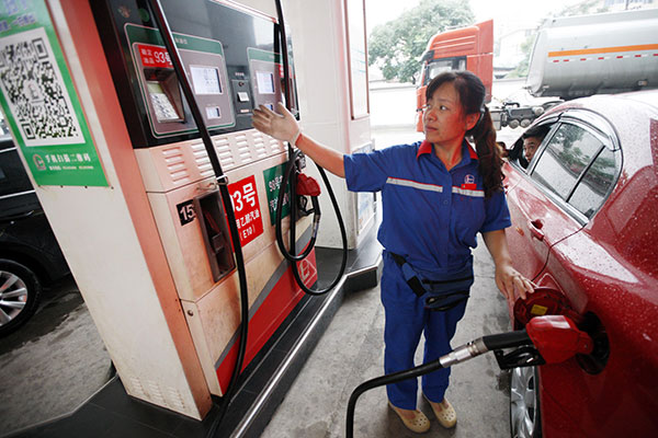 تصویر از تولید و صادرات بنزین در چین افزایش یافت