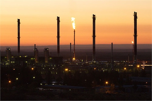 تصویر از عملیات اجرایی فاز یک پروژه تغلیظ گاز اسیدی پالایشگاه گاز هاشمی‌نژاد آغاز شد