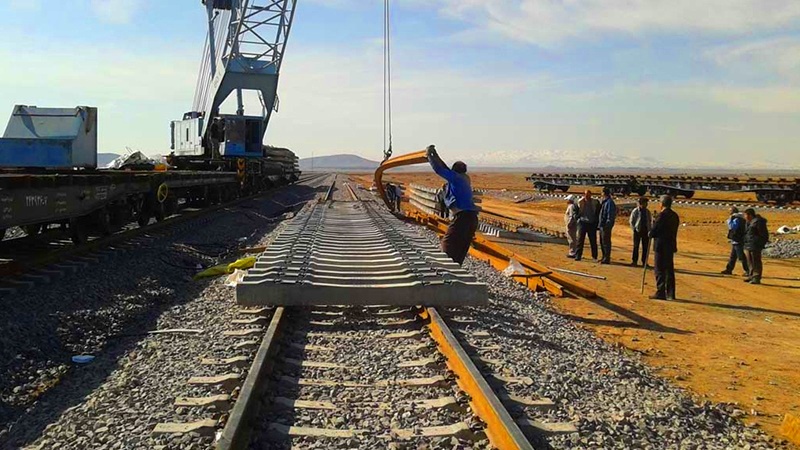 تصویر از در چند سال اخیر ۱۰۰۰ کیلومتر خط آهن ساخته شد