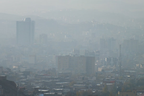 تصویر از 3890 اتوبوس و تاکسی تبریز هوا را آلوده می‌کنند