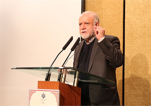 تصویر از نگرانی زنگنه از نحوه انتصاب مدیران در نفت وقتم را صرف دیدن کارتابل نمی‌کنم