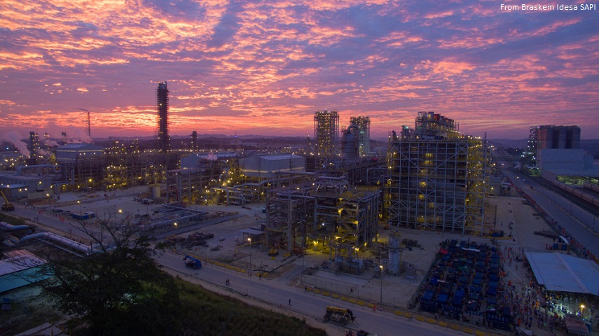 تصویر از راه اندازی واحد جدید کراکر بخار