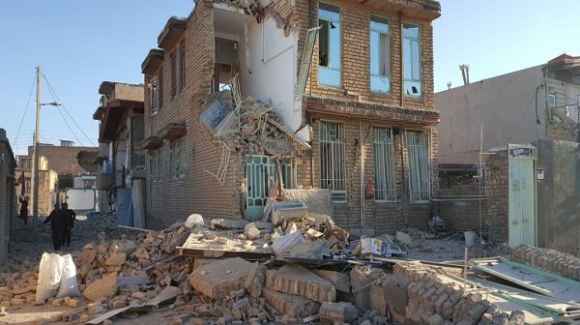 تصویر از بیکاری ۱۳۵۰ نفر، در پی زلزله کرمانشاه
