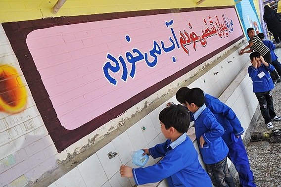 تصویر از تصویب‌کنندگان آب رایگان مدارس هزینه آن را هم بدهند