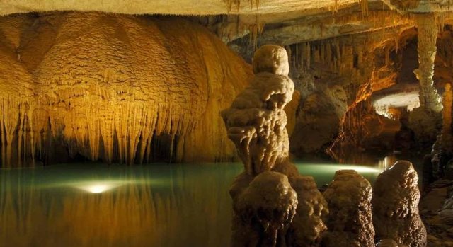 تصویر از آغاز اجرای طرح ملی اکتشاف آب‌های زیرزمینی