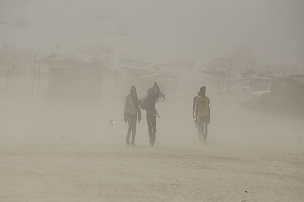 تصویر از خسارت 80میلیارد دلاری طوفان‌های گرد و خاک بر اقتصاد هند