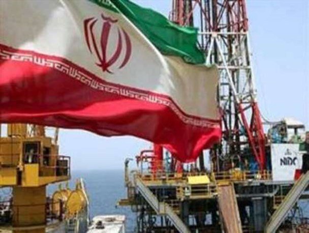 تصویر از چشم بادامی‌ها خواستگار پر و پا قرص نفت ایران
