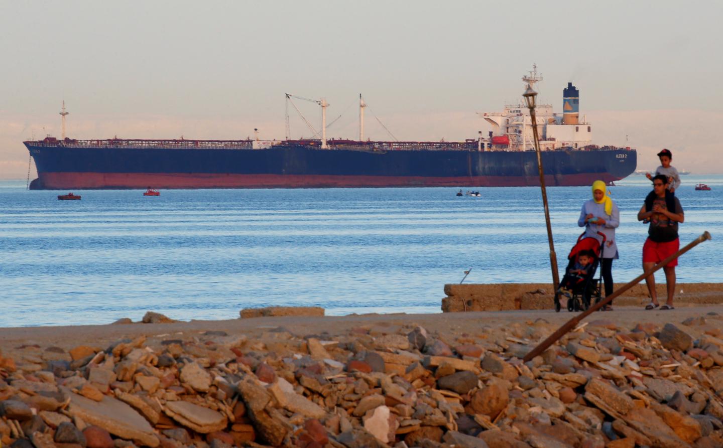 تصویر از پشت پرده توقف صادرات نفت عربستان از باب المندب چیست؟