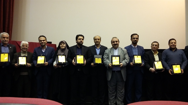 تصویر از اعطای جایزه ملی بهره وری ۱۴۰۴ به سازمان بنادر و دریانوردی