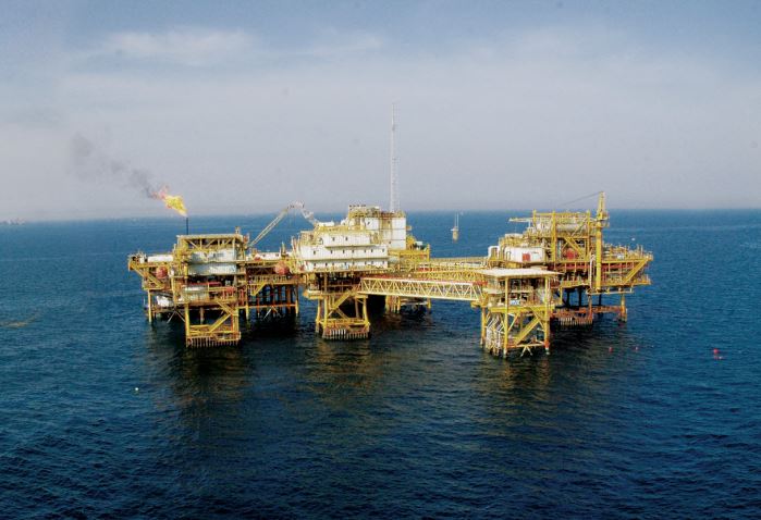 تصویر از چین قصد سرمایه گذاری 3میلیارد دلاری در نفت وگاز ایران دارد