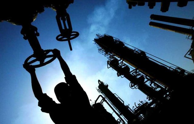تصویر از کاهش تولید نفت عربستان رکورد زد
