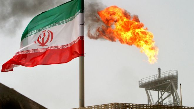 تصویر از آمریکا معافیت 4 کشور را برای خرید نفت ایران تمدید می کند
