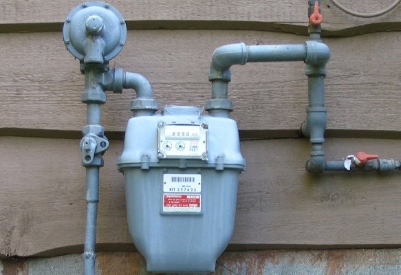 تصویر از هزینه آب، برق، گاز و تلفن منازل زیر ۸۰ متر باید رایگان شود