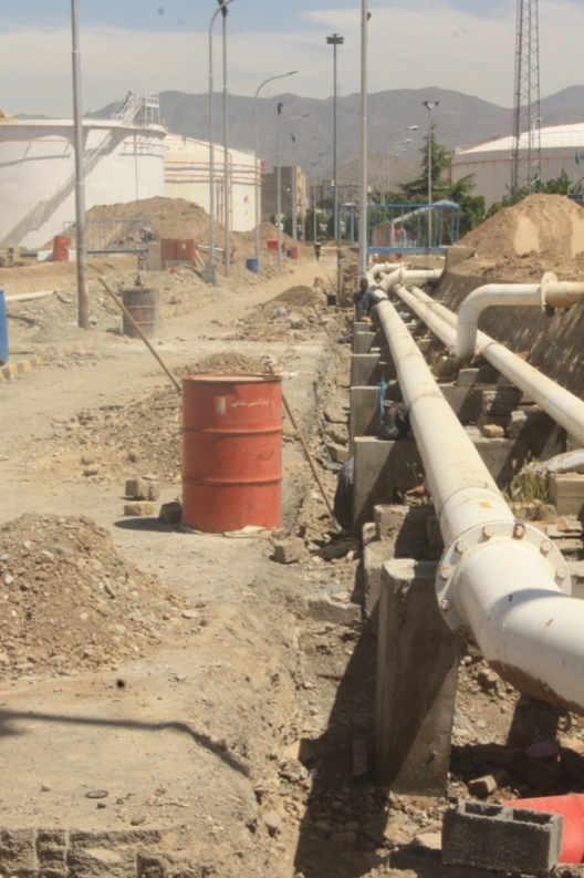 تصویر از بهسازی باندوال مخازن انبار نفت شهید دولتی کرج در حال انجام است