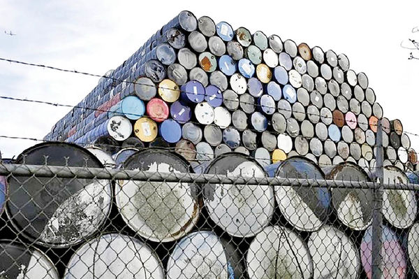 تصویر از ۱۰۸۵۰۰۰ بشکه نفت‌خام به فروش رفت