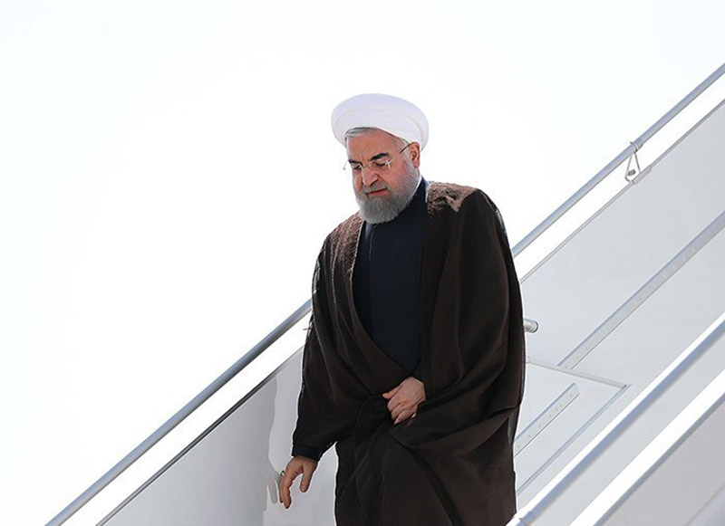 تصویر از رئیس جمهور وارد بجنورد شد