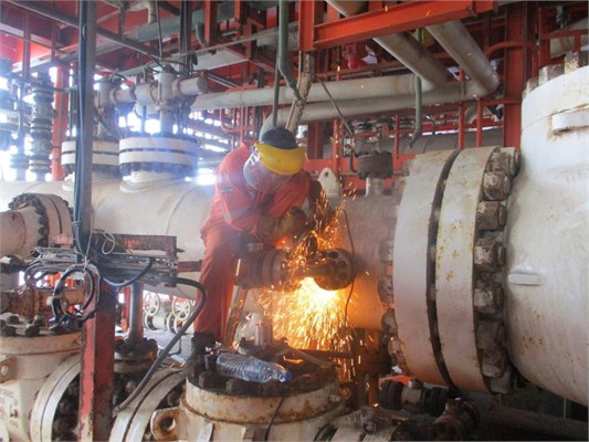 تصویر از سکوی شماره ۹ پارس جنوبی تا مهرماه وارد مدار می‌شود