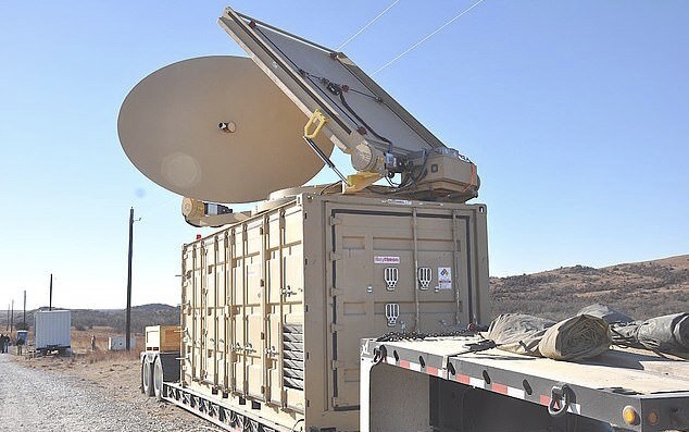 تصویر از آمریکا برای نابود کردن پهپادها سلاح ساخت