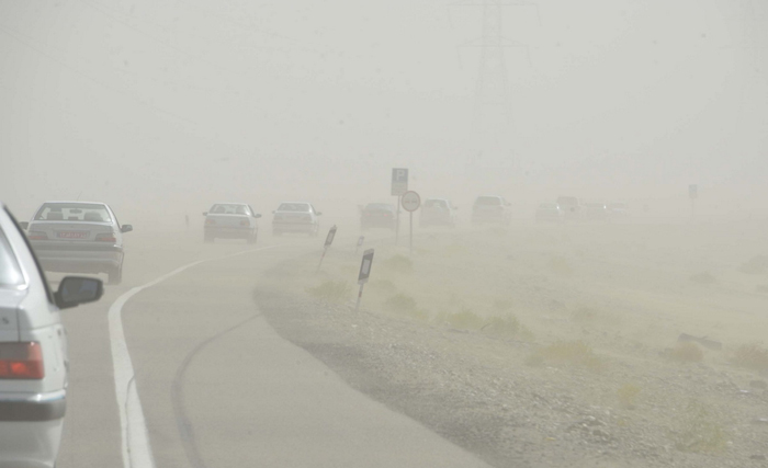 تصویر از ۷۳ میلیارد تومان برای مقابله باریزگردها در کرمان جذب شد