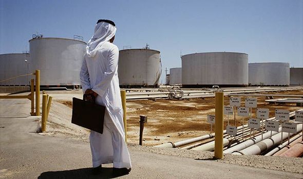 تصویر از کاهش تولید نفت عربستان عامل افزایش قیمت نفت