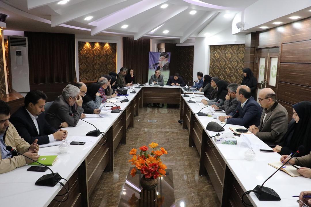 تصویر از پسماندهای چرمشهر خراسان رضوی جمع آوری می شود