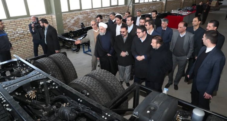 تصویر از افتتاح خط تولید خودروی تجاری سنگین «چاپار»
