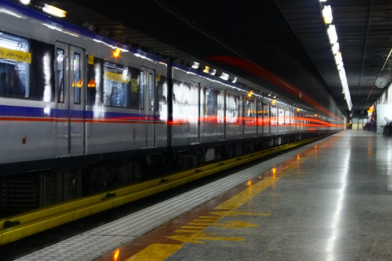 تصویر از ۲۱۰۰ میلیارد تومان برای توسعه خطوط مترو اختصاص داده شد