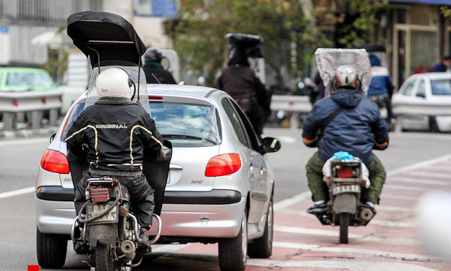 تصویر از بازگشت موتورسیکلت‌ سازان به قانون هوای پاک