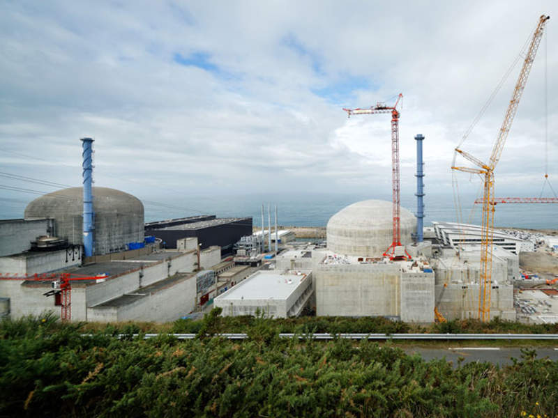 تصویر از فرانسه «فعلا» از ساخت نیروگاه اتمی جدید صرف‌نظر می‌کند