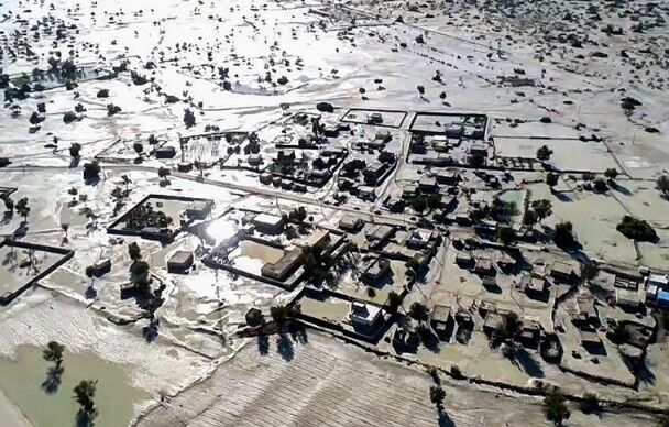 تصویر از ۱۲ هزار لیتر نفت سفید به روستاهای سیستان و بلوچستان ارسال شد