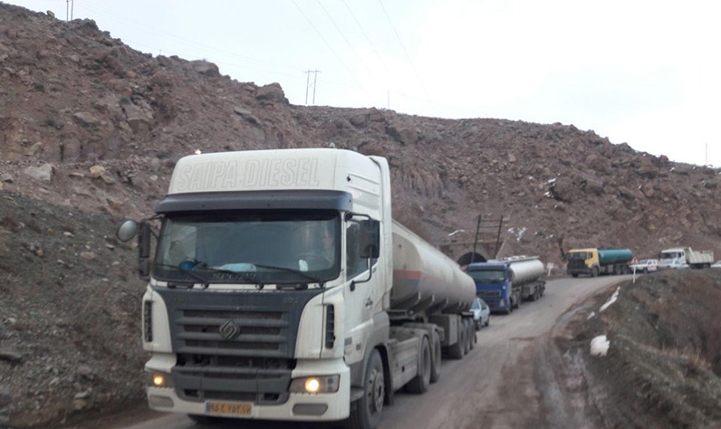 تصویر از تامین سوخت مناطق زلزله‌زده آذربایجان غربی