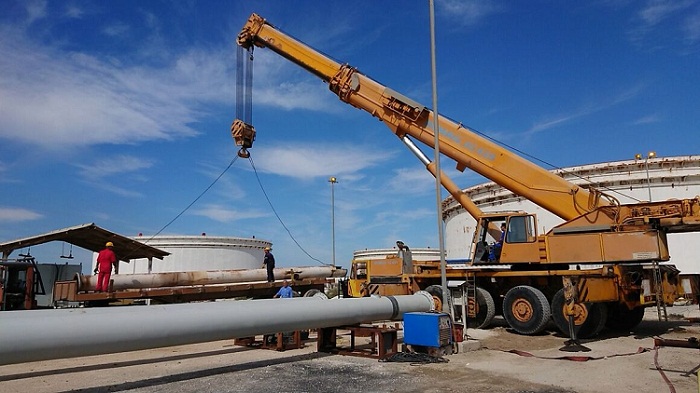 تصویر از نوسازی و تعویض خطوط لوله نفت واحدهای نمک‌زدایی سلمان